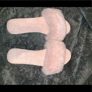 PINK FUR SLIDES 8.5